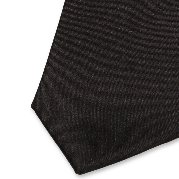 Cravate extra slim en satin noire (2)