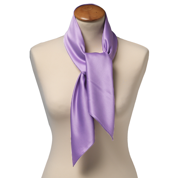 Foulard polyester lilas - carré (2)