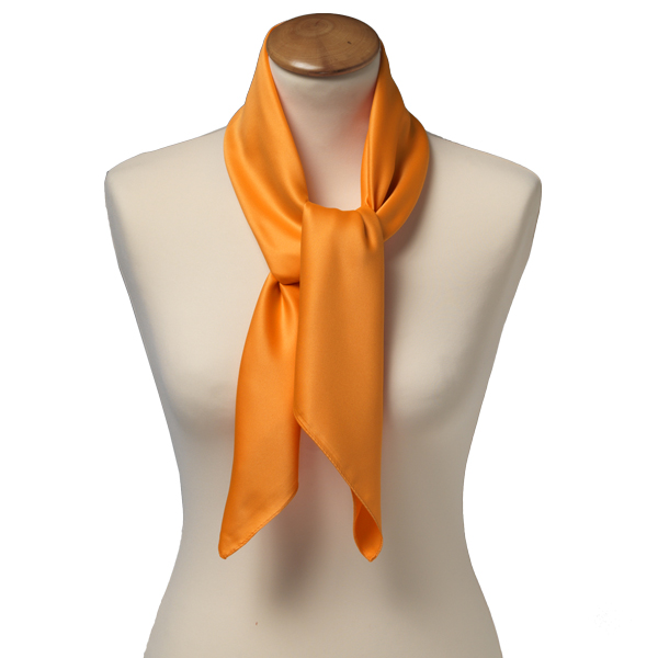 Foulard polyester orange - carré (2)