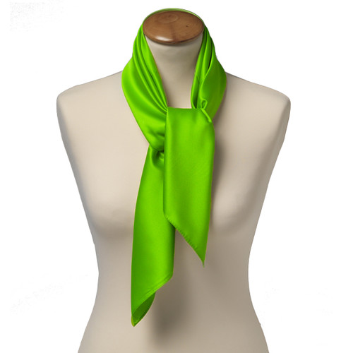 Foulard polyester vert pomme - carré (1)