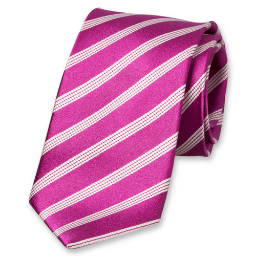 Cravate violette à rayures (1)