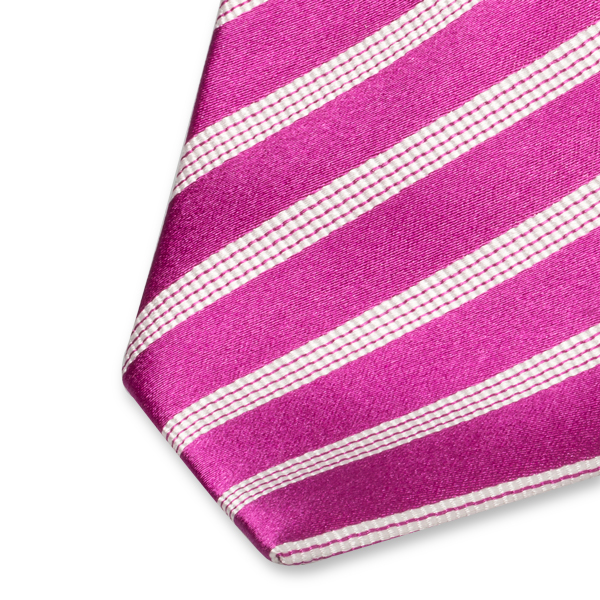 Cravate violette à rayures (2)